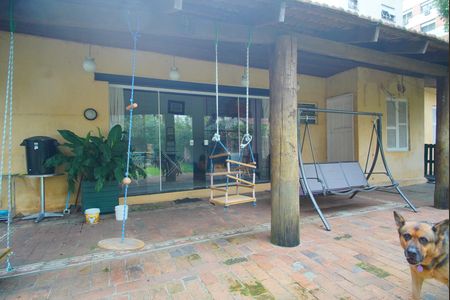Casa de condomínio para alugar com 328m², 5 quartos e 2 vagasEdílica - Casa Anexa