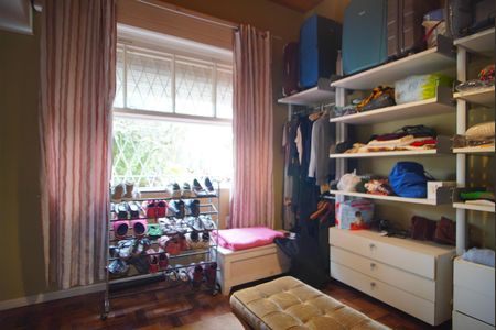 Casa de condomínio para alugar com 328m², 5 quartos e 2 vagasQuarto 3 - Suíte Americana