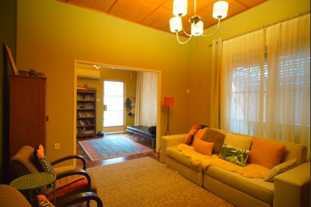 Casa de condomínio para alugar com 328m², 5 quartos e 2 vagasSala 2