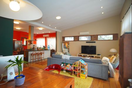 Casa de condomínio para alugar com 328m², 5 quartos e 2 vagasSala 3