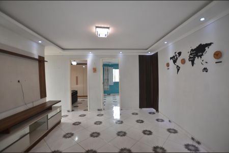 Sala de casa para alugar com 2 quartos, 70m² em Marechal Hermes, Rio de Janeiro