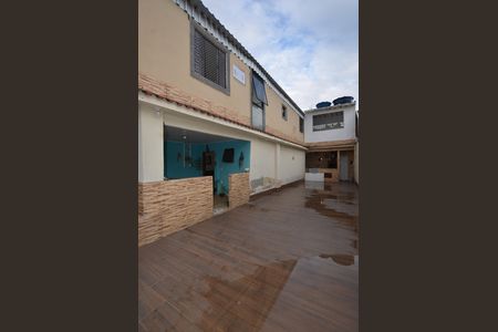 Casa para alugar com 70m², 2 quartos e sem vagaFachada