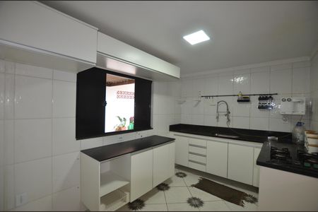 Casa para alugar com 70m², 2 quartos e sem vagaCozinha
