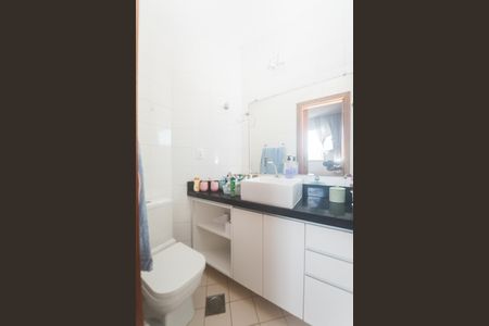 Banheiro suite  de apartamento à venda com 4 quartos, 100m² em Estoril, Belo Horizonte