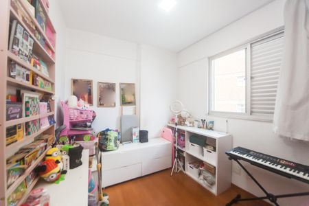 quarto 2 de apartamento à venda com 4 quartos, 100m² em Estoril, Belo Horizonte