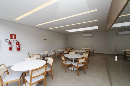 Apartamento para alugar com 59m², 2 quartos e 1 vagaÁrea comum - Salão de festas