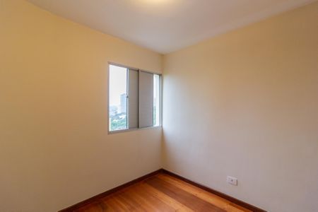 Quarto 1 de apartamento à venda com 2 quartos, 65m² em Alto de Pinheiros, São Paulo