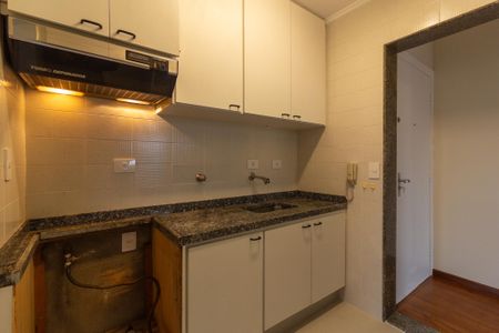 Apartamento à venda com 65m², 2 quartos e 1 vaga Apartamento à venda com 65m², 2 quartos e 1 vagaCozinha e Área de Serviço