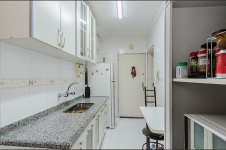 Apartamento à venda com 65m², 3 quartos e 1 vaga Apartamento à venda com 65m², 3 quartos e 1 vagaCozinha