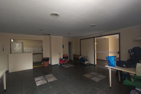 Apartamento à venda com 65m², 3 quartos e 1 vaga Apartamento à venda com 65m², 3 quartos e 1 vagaÁrea comum - Salão de festas