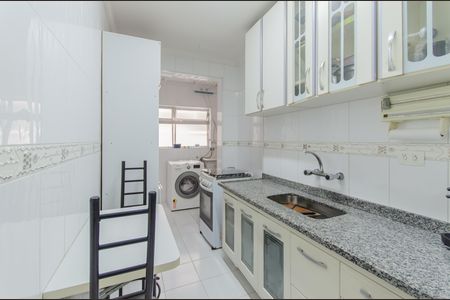 Apartamento à venda com 65m², 3 quartos e 1 vaga Apartamento à venda com 65m², 3 quartos e 1 vagaCozinha