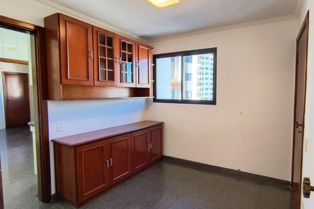 Apartamento para alugar com 4 quartos, 232m² em Santana, São Paulo