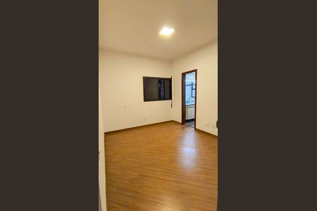 Apartamento para alugar com 232m², 4 quartos e 3 vagas