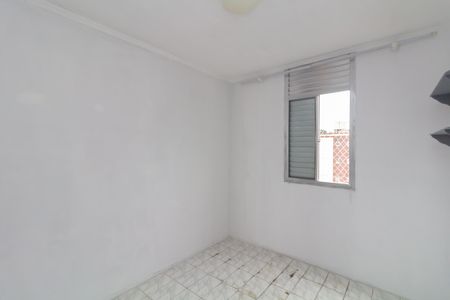Quarto 1 de apartamento para alugar com 2 quartos, 47m² em Conjunto Residencial José Bonifácio, São Paulo