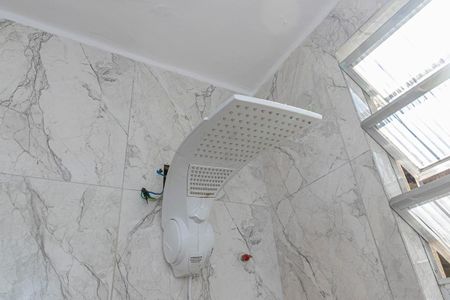 Apartamento à venda com 62m², 2 quartos e 1 vaga Apartamento à venda com 62m², 2 quartos e 1 vagaBanheiro