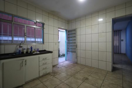 Cozinha de casa à venda com 2 quartos, 135m² em Jardim Dona Sinha, São Paulo