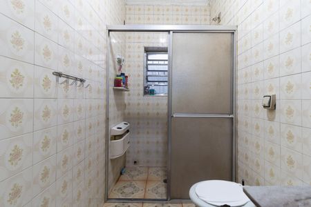 Casa para alugar com 175m², 2 quartos e 2 vagas Casa para alugar com 175m², 2 quartos e 2 vagasBanheiro