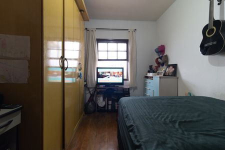 Quarto 1 de casa para alugar com 2 quartos, 175m² em São João Climaco, São Paulo