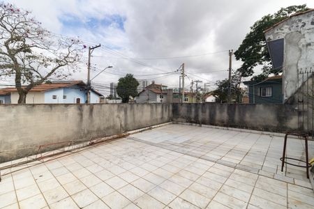 Casa para alugar com 175m², 2 quartos e 2 vagas Casa para alugar com 175m², 2 quartos e 2 vagasTerraço