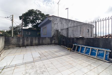 Casa para alugar com 175m², 2 quartos e 2 vagas Casa para alugar com 175m², 2 quartos e 2 vagasTerraço
