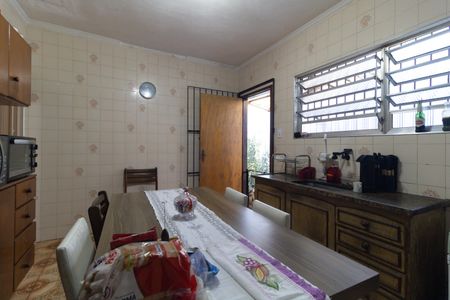 Casa para alugar com 175m², 2 quartos e 2 vagas Casa para alugar com 175m², 2 quartos e 2 vagasCozinha