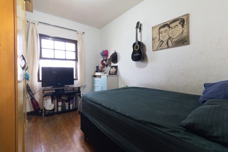 Casa para alugar com 175m², 2 quartos e 2 vagas Casa para alugar com 175m², 2 quartos e 2 vagasQuarto 2