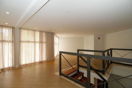 Apartamento para alugar com 40m², 1 quarto e 1 vagaÁrea Comum - Salão de Festas