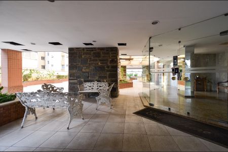 Entrada de apartamento à venda com 2 quartos, 78m² em São Pedro, Belo Horizonte
