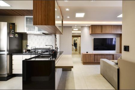 Cozinha de apartamento à venda com 2 quartos, 78m² em São Pedro, Belo Horizonte