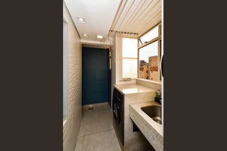 Apartamento à venda com 78m², 2 quartos e 1 vagaÁrea de Serviço