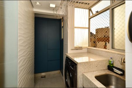 Apartamento à venda com 78m², 2 quartos e 1 vagaÁrea de Serviço