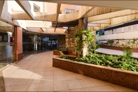 Apartamento à venda com 78m², 2 quartos e 1 vagaEntrada