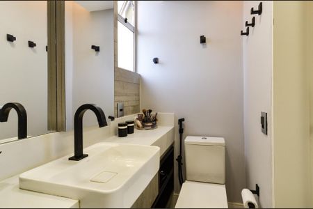 Apartamento à venda com 78m², 2 quartos e 1 vagaBanheiro Suíte