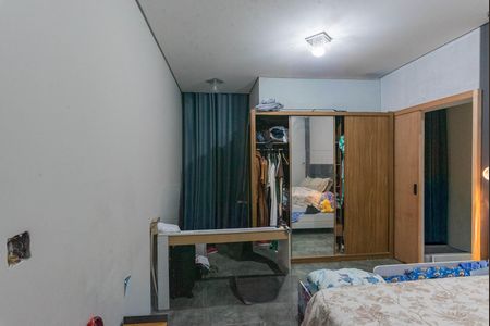 Casa à venda com 120m², 2 quartos e 3 vagas Casa à venda com 120m², 2 quartos e 3 vagasQuarto 2