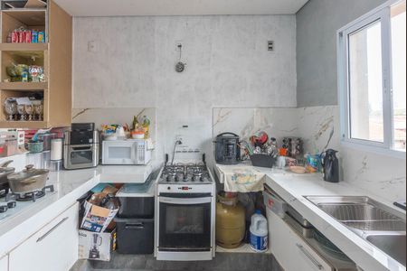 Casa à venda com 120m², 2 quartos e 3 vagas Casa à venda com 120m², 2 quartos e 3 vagasCozinha