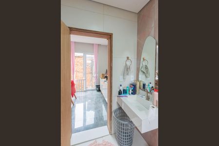 Casa à venda com 120m², 2 quartos e 3 vagas Casa à venda com 120m², 2 quartos e 3 vagasBanheiro 2