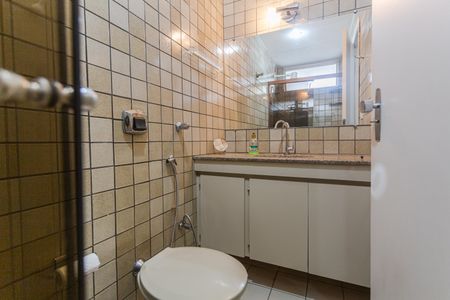 Apartamento à venda com 34m², 1 quarto e 1 vaga Apartamento à venda com 34m², 1 quarto e 1 vagaBanheiro da Suíte