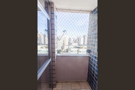 Apartamento à venda com 34m², 1 quarto e 1 vaga Apartamento à venda com 34m², 1 quarto e 1 vagaVaranda da Suíte