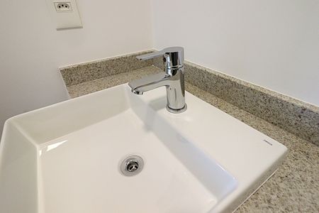 Apartamento para alugar com 71m², 2 quartos e 2 vagasBanheiro Social