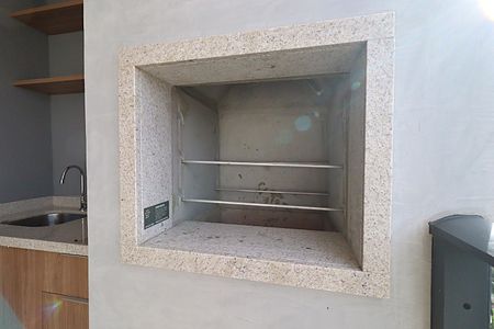 Sacada de apartamento para alugar com 2 quartos, 71m² em Jardim Lindóia, Porto Alegre