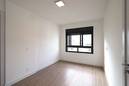 Apartamento para alugar com 71m², 2 quartos e 2 vagasSuíte