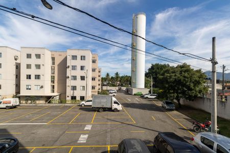 Vista do Quarto 1 de apartamento para alugar com 2 quartos, 43m² em Santíssimo, Rio de Janeiro
