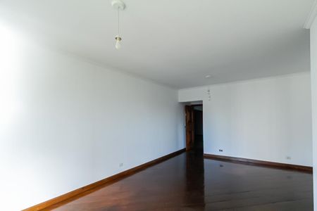 Apartamento para alugar com 192m², 3 quartos e 2 vagas Apartamento para alugar com 192m², 3 quartos e 2 vagasSala