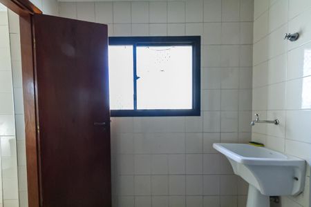 Apartamento para alugar com 192m², 3 quartos e 2 vagas Apartamento para alugar com 192m², 3 quartos e 2 vagasÁrea de Serviço