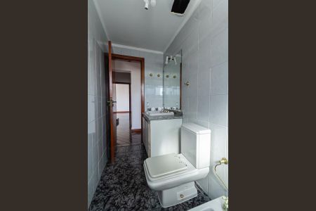 Apartamento para alugar com 192m², 3 quartos e 2 vagas Apartamento para alugar com 192m², 3 quartos e 2 vagasBanheiro Social