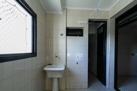 Apartamento para alugar com 192m², 3 quartos e 2 vagas Apartamento para alugar com 192m², 3 quartos e 2 vagasÁrea de Serviço