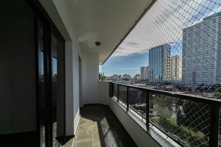 Apartamento para alugar com 192m², 3 quartos e 2 vagas Apartamento para alugar com 192m², 3 quartos e 2 vagasVaranda da Sala
