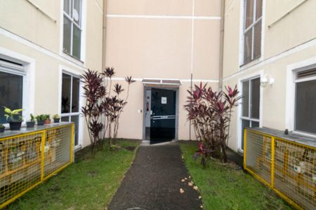 Apartamento à venda com 43m², 2 quartos e 1 vaga Apartamento à venda com 43m², 2 quartos e 1 vagaFachada do bloco