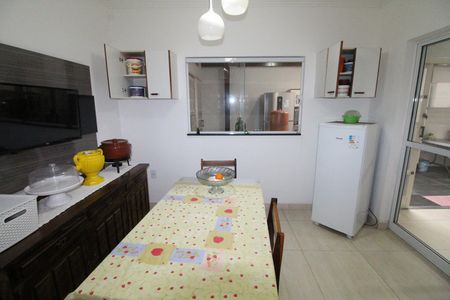 Casa para alugar com 500m², 3 quartos e 2 vagasCozinha