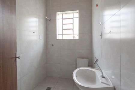 Casa à venda com 300m², 3 quartos e 2 vagas Casa à venda com 300m², 3 quartos e 2 vagasBanheiro social